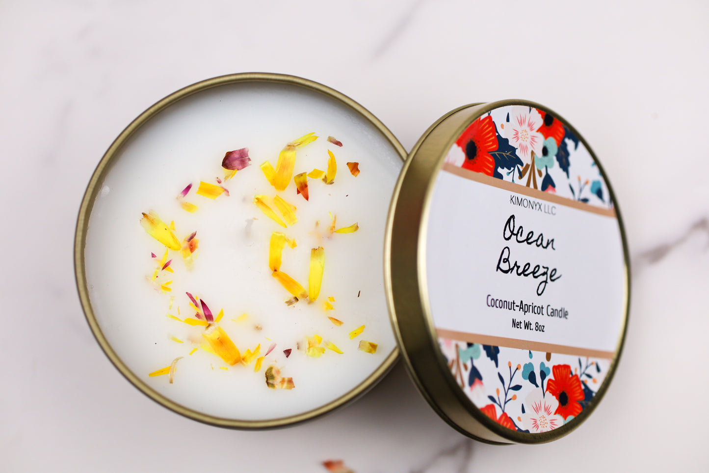 8oz Coconut Apricot Candle in Gold Tin Jar with Dried Flowers