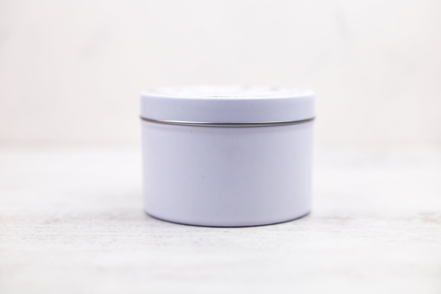 8oz Coconut Apricot Candle in White Tin Jar with Dried Flowers