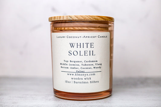 White Soleil – 12 oz Coconut Apricot Wax Candle (Topped with Dried Flower) + Free Car Air Freshener