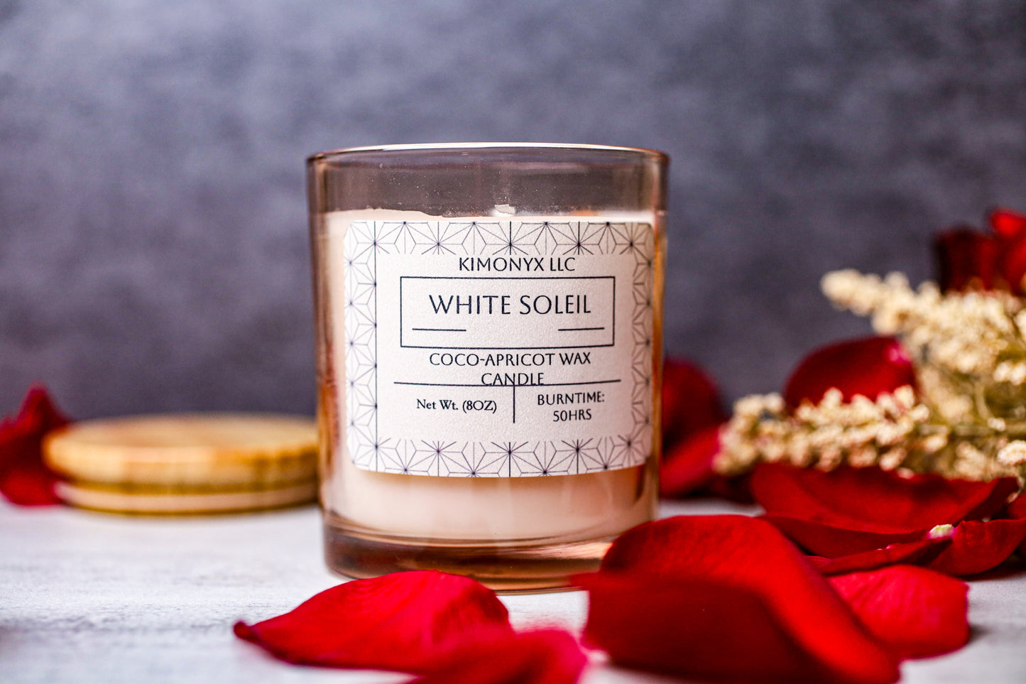 White Soleil | Coconut-Apricot Candle 8oz (Topped with Dried Flowers) + Free Car Air Freshener