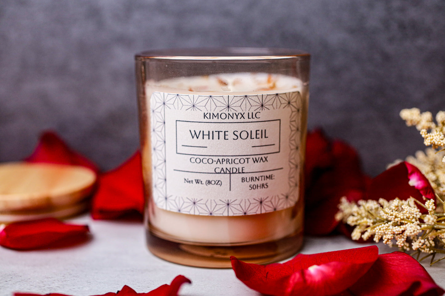 White Soleil | Coconut-Apricot Candle 8oz (Topped with Dried Flowers) + Free Car Air Freshener