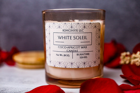 White Soleil | Coconut-Apricot Candle 8oz (Topped with Dried Flowers) + Free Car Air Freshener